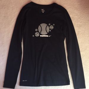 Navy Nike Tennis Dri-Fit Long Sleeve - Small